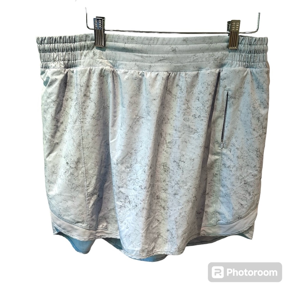 Lululemon
Hotty Hot High Rise Skirt
Blue Dust
Size 14